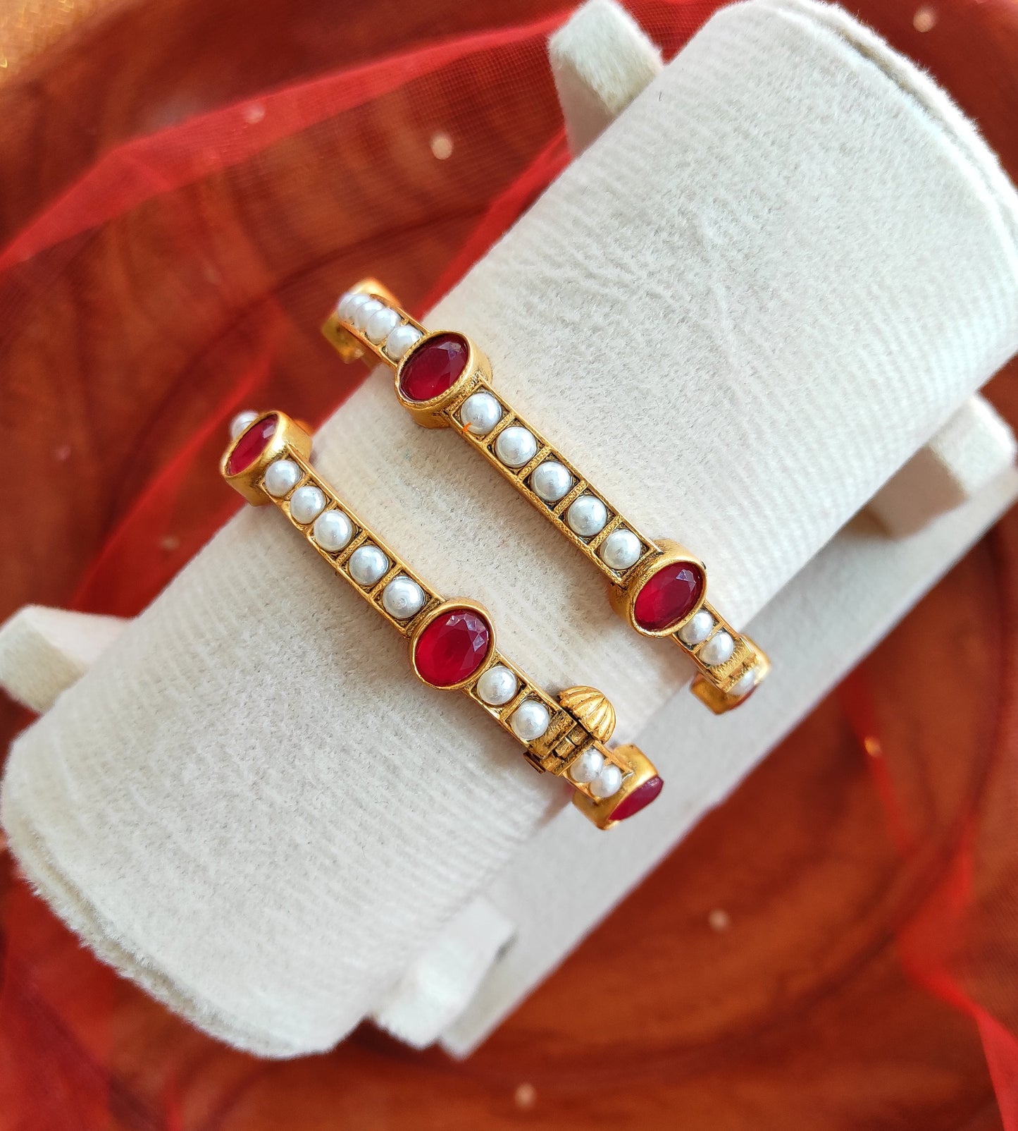 Antique gold bangles with screw opening