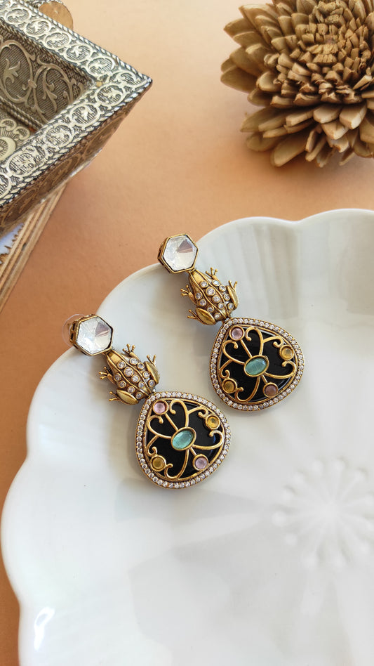 Mruga Victorian danglers