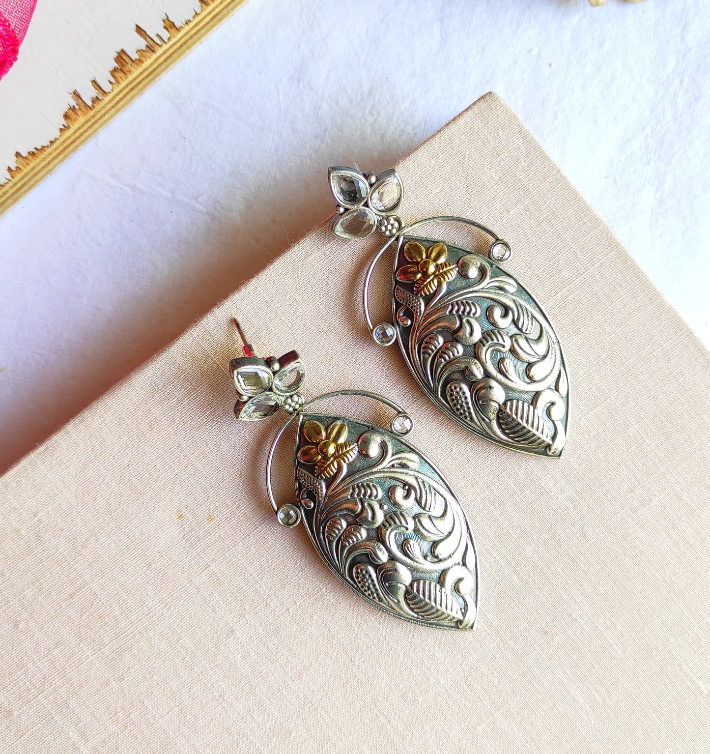 Pankati dualtone earrings with premium glass stones DTE3