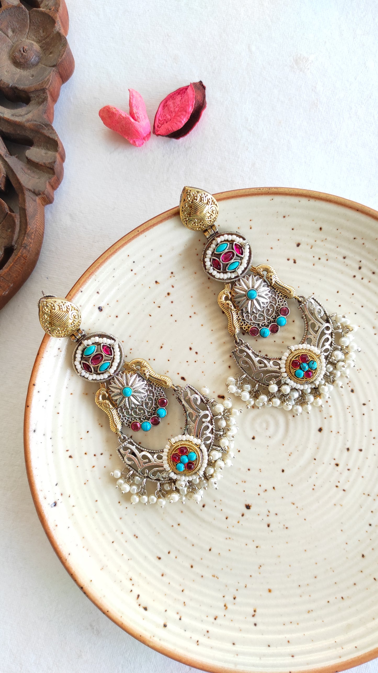 Arohi dual tone chandbali earrings