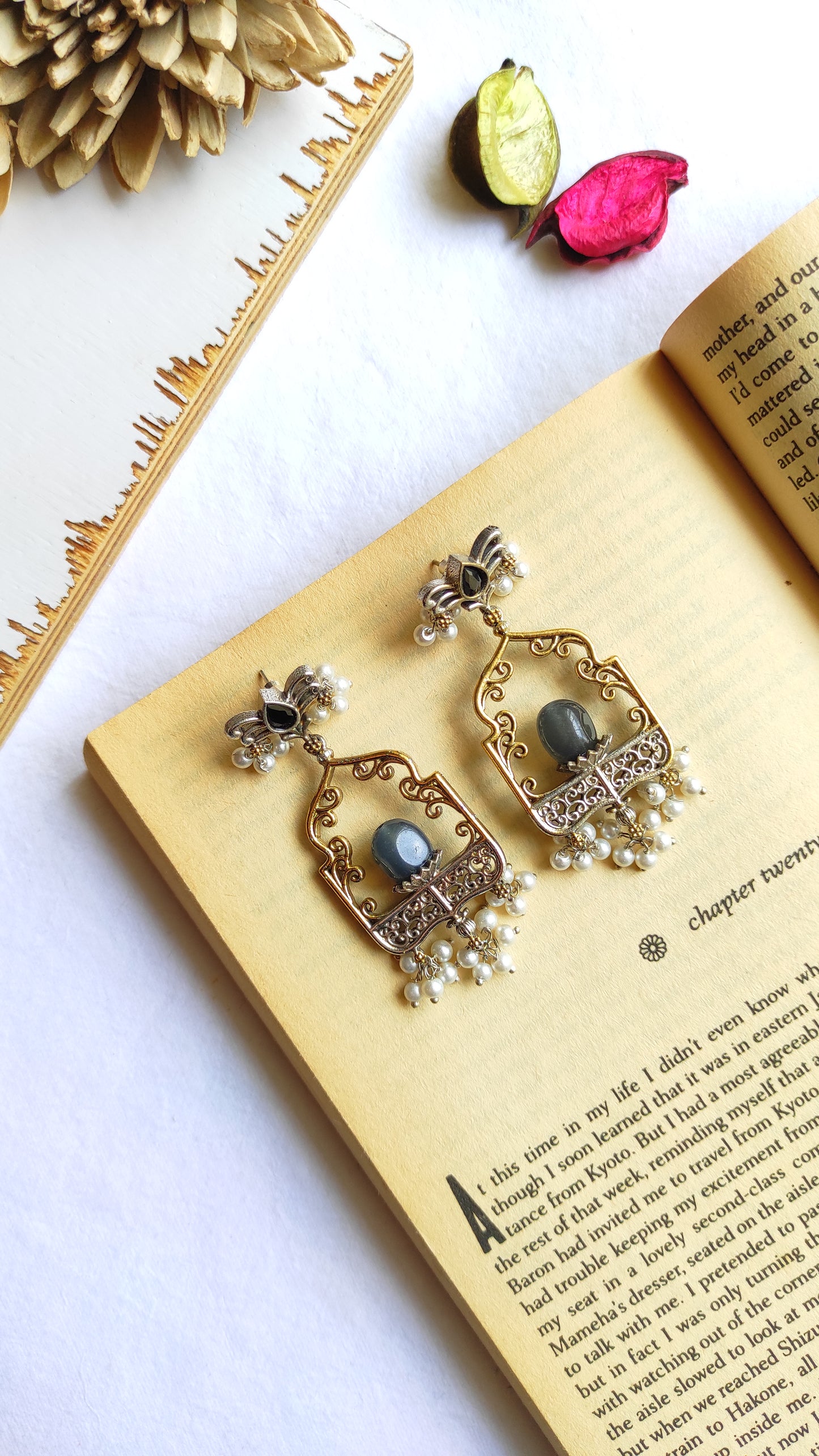 Riya dualtone earrings