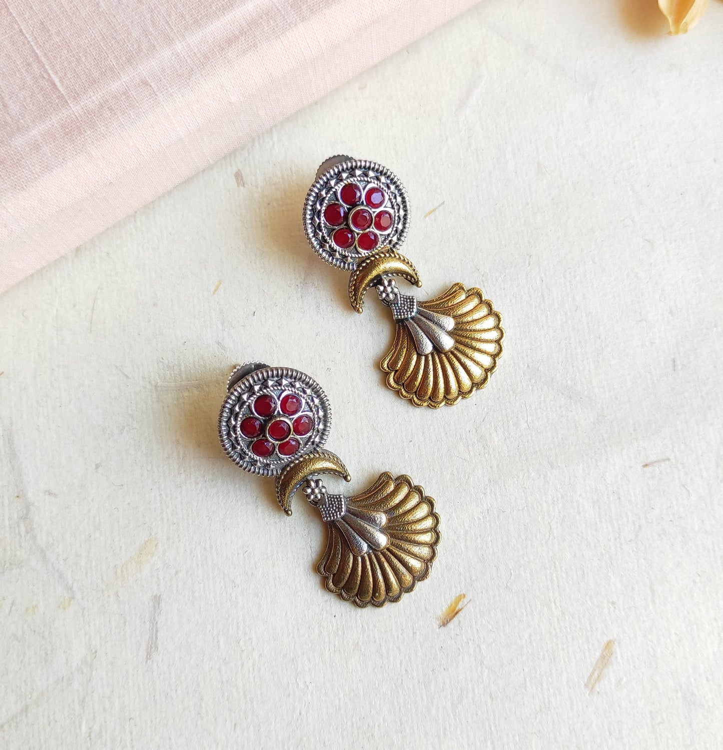 Suchi dualtone earrings DTE2