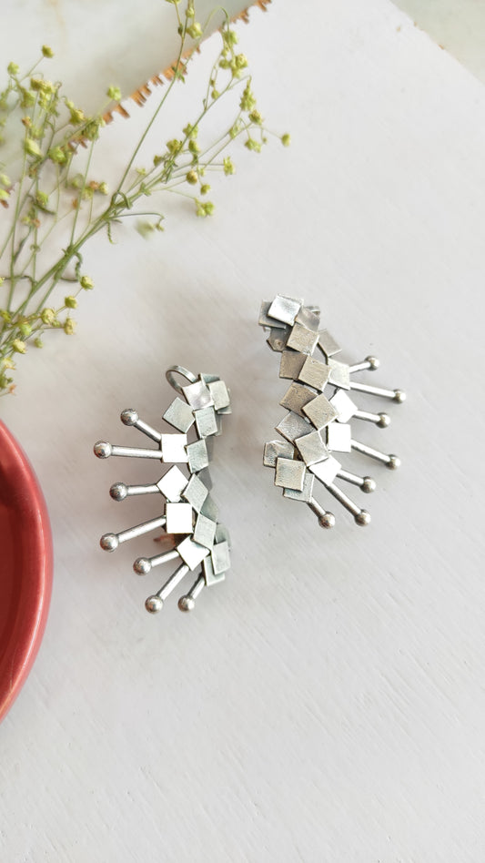 Spikey earcuffs