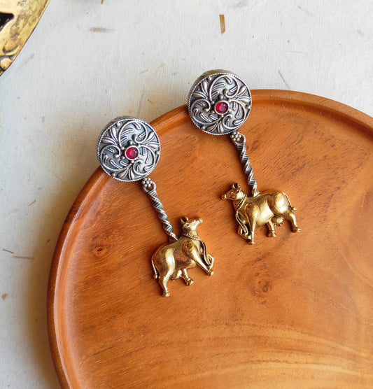 Nandi dualtone earrings