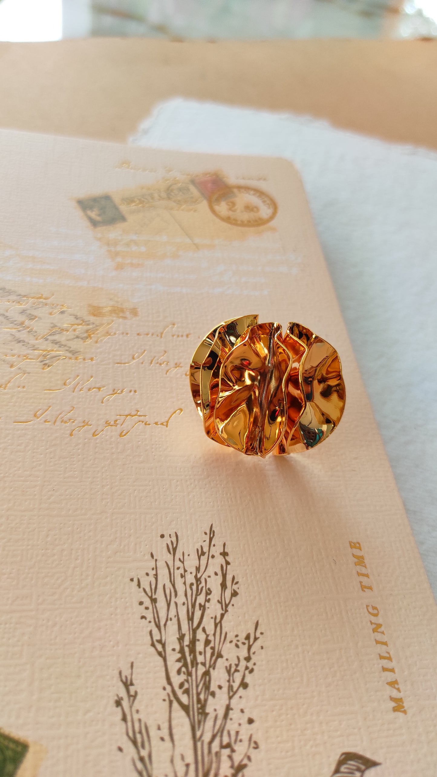 Hammered sphere adjustable anti tarnish finger ring