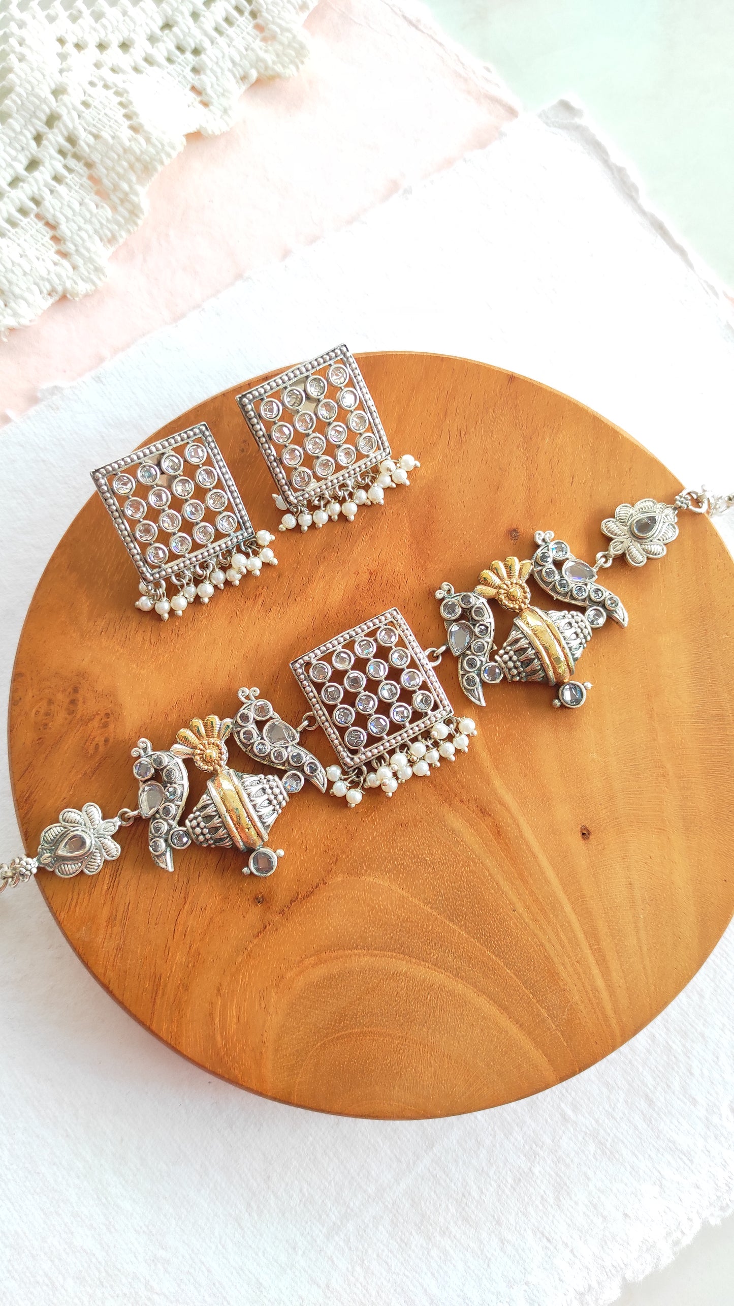 Chandani dualtone choker necklace set