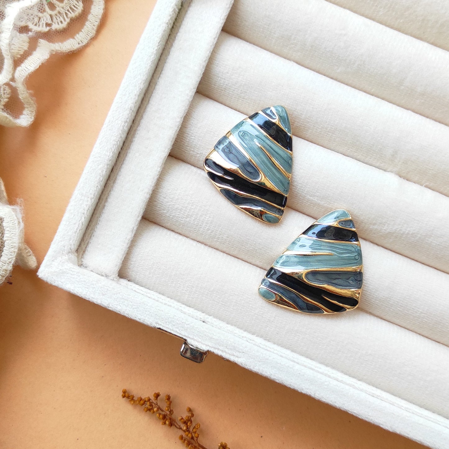 Triangle strippy studs earrings
