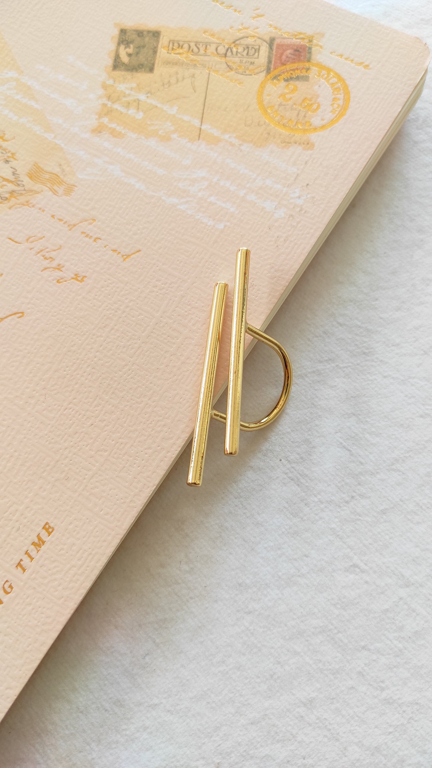 Parallel adjustable anti tarnish finger ring