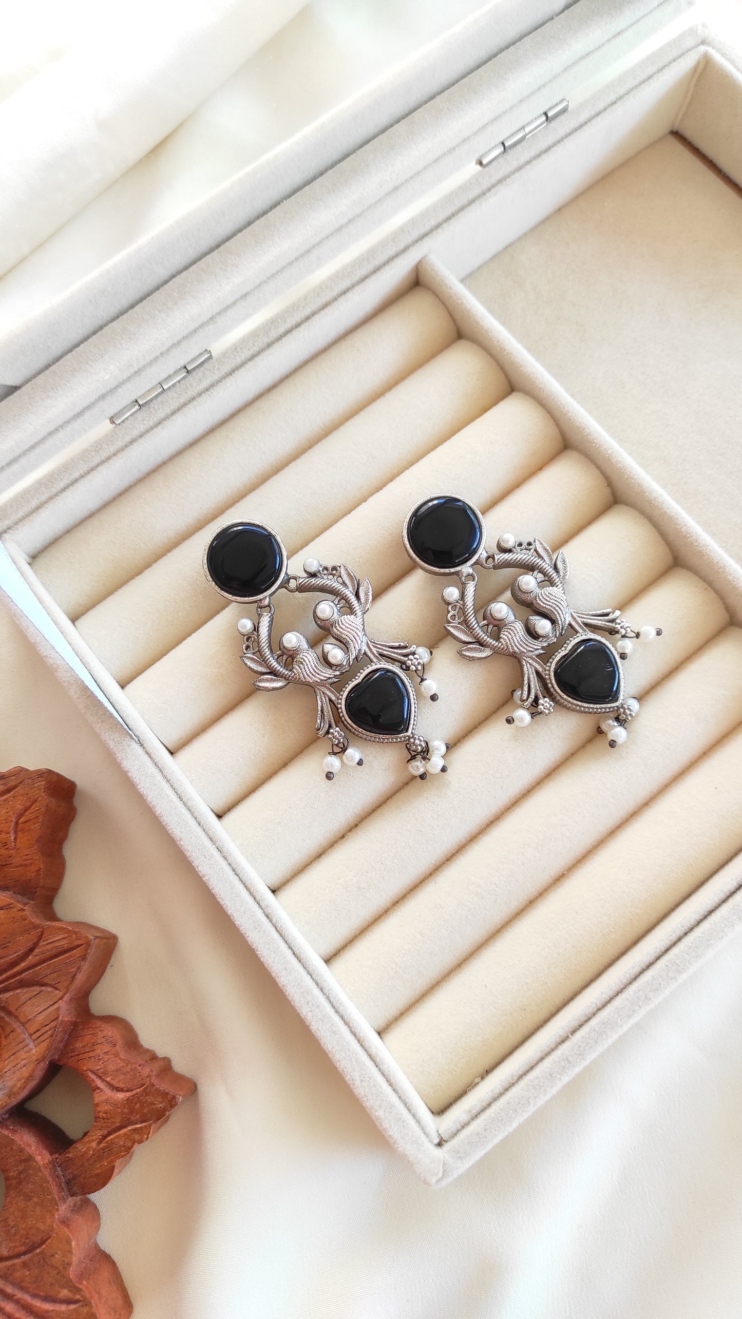 Saheli earrings