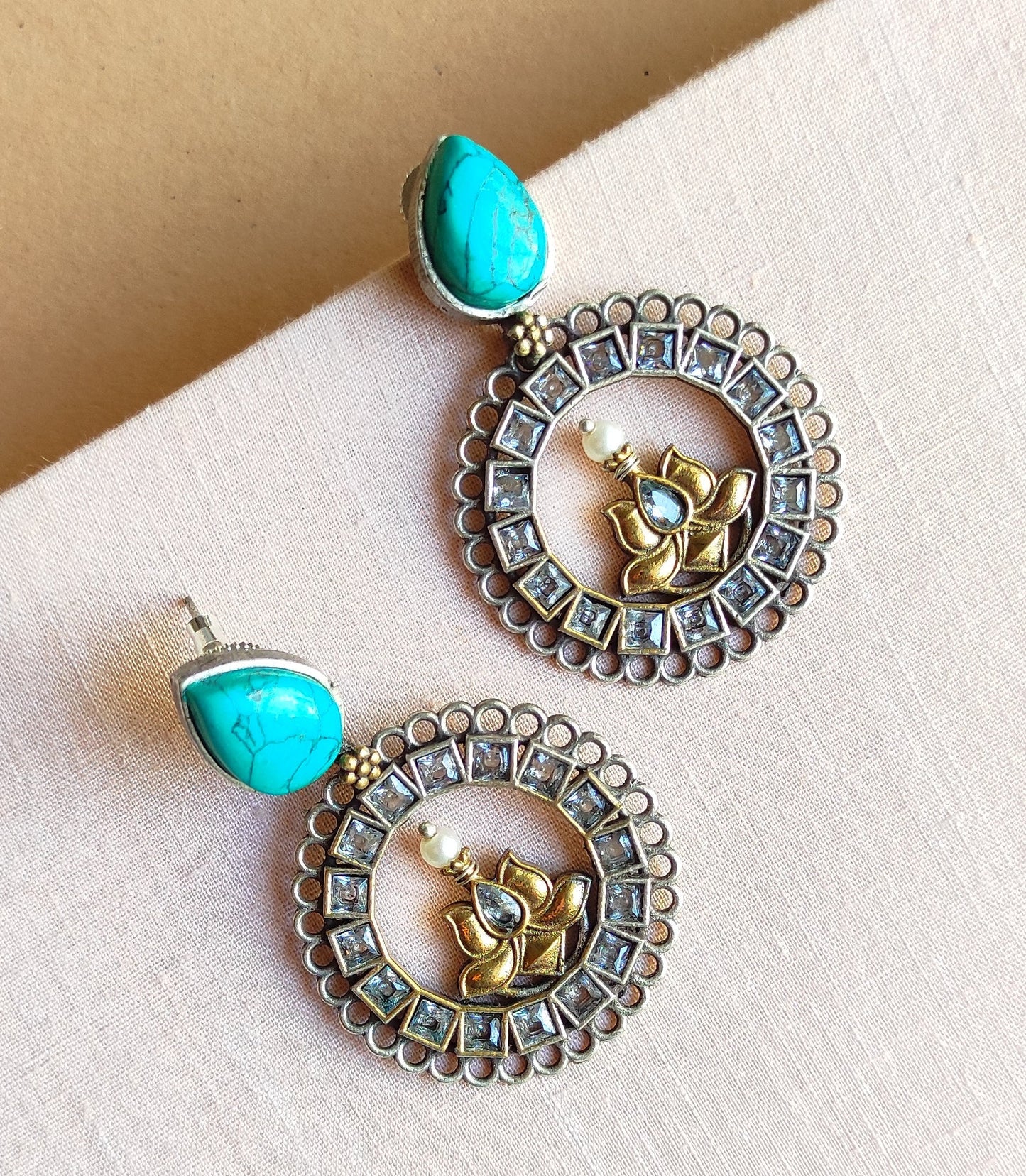 Gini dualtone earrings DTE1