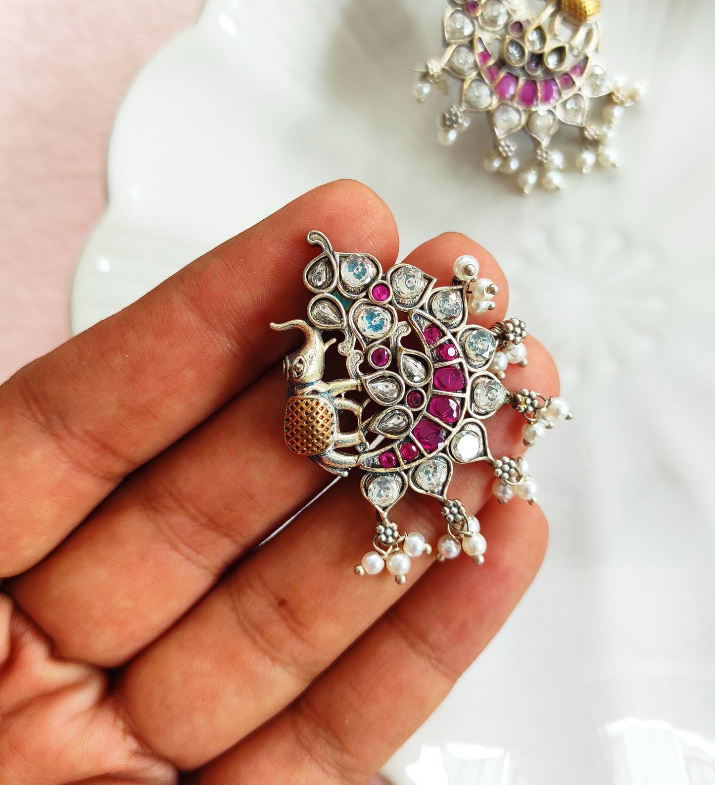 Hathi dualtone studs earrings premium stones DTE2